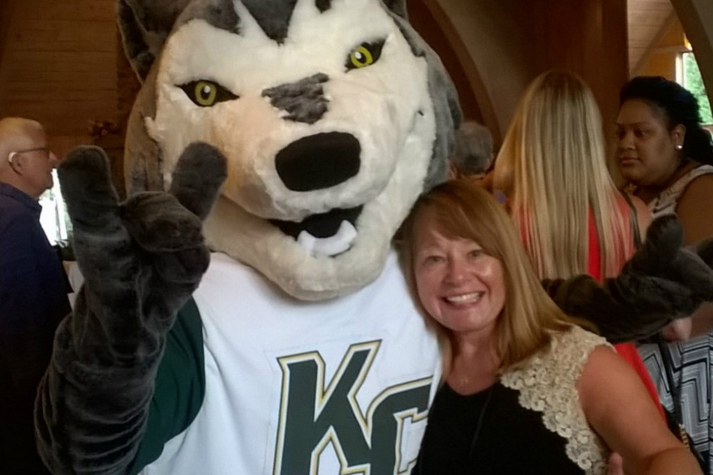 Chrisy Ahlberg AmEnde posing with KC